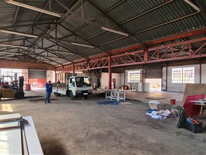 1000 m² Industrial space in Benoni South