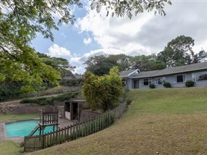 5 Bed House in Rouken Glen