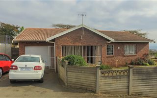 3 Bedroom Simplex in Lincoln Meade