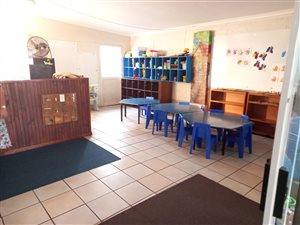 905 m² Commercial space in Mount Vernon