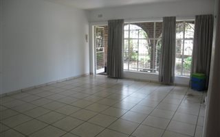 2 Bedroom Flat in Three Rivers