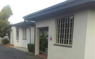 Commercial space in Groenkol