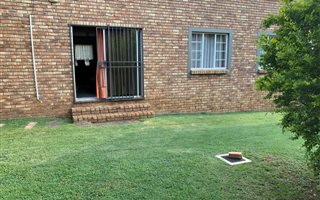 2 Bedroom Townhouse in Lyttelton