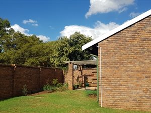 2 Bed Townhouse in Elarduspark
