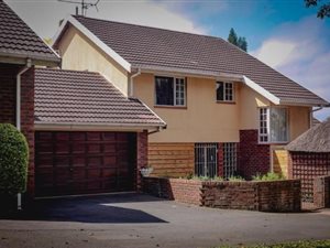 3 Bed Duplex in Gillitts