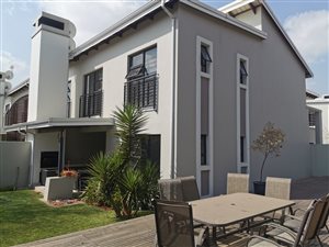 3 Bed Townhouse in Bedfordview