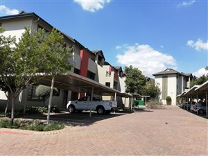1 Bed Apartment in Lonehill