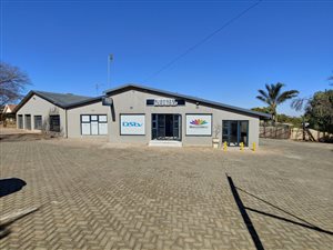 260 m² Commercial space in Horison