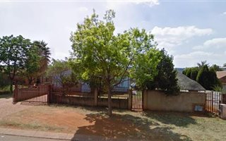 4 Bedroom House in Elandspoort