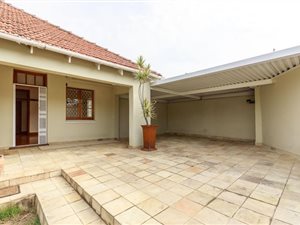 3 Bed House in Morningside