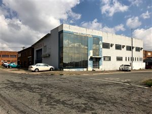 710 m² Commercial space in Delville