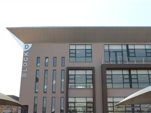 433 m² Office Space in Parkhaven