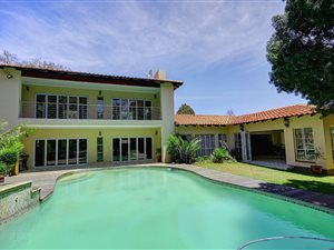 5 Bedroom House in Beverley Gardens