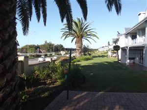 3 Bed Apartment in Mossel Bay Central