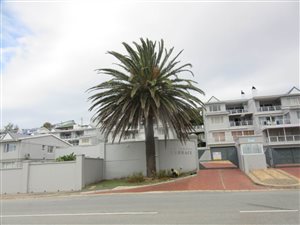 3 Bed Apartment in Mossel Bay Central