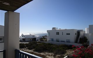 4 Bedroom House in Paradise Beach