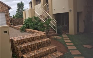 2 Bedroom Apartment in Boardwalk Villas