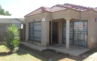 3 Bedroom House in Leondale