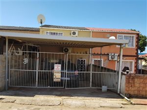 2 Bed Apartment in Whetstone