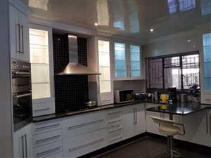 3 Bed House in La Hoff