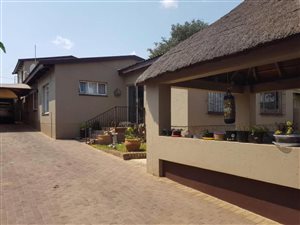 5 Bed House in Sophiatown