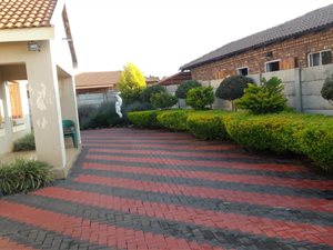 3 Bed House in The Orchards