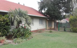 2 Bedroom House in Brackendowns