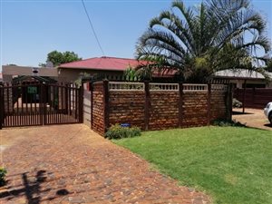 3 Bed House in Wolmer