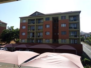 2 Bed Apartment in Montclair