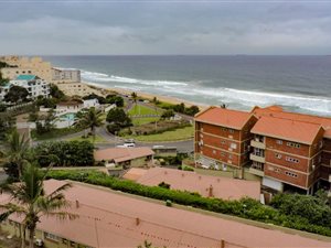 2.5 Bed Apartment in Umdloti Beach