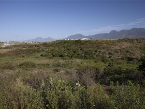 1347 m² Land available in Kingswood Golf Estate