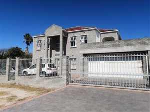 3 Bed House in Retreat