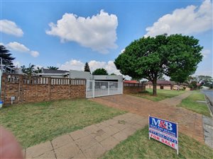 3 Bed House in Albemarle