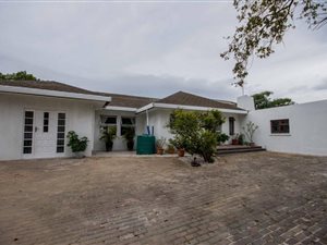 3 Bed House in Morningside