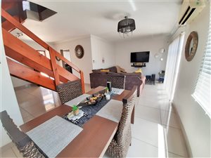 3 Bed Duplex in Bluff