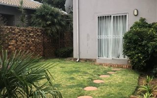 2 Bedroom Townhouse in Erasmuskloof