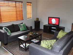 3 Bed Apartment in Sterrewag
