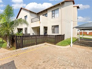 2 Bed Townhouse in Brentwood