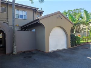 3 Bed Apartment in Umhlanga Rocks