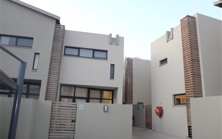 3 Bedroom Duplex in Die Wilgers