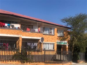 20 Bed Apartment in Kenilworth