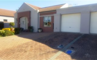 3 Bedroom House in Kleinbron Estate