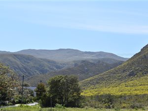 495 m² Land available in Voelklip