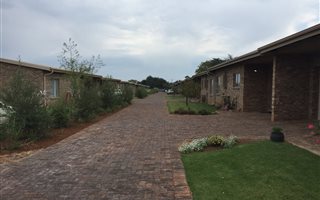 2 Bedroom Townhouse in Mantevrede