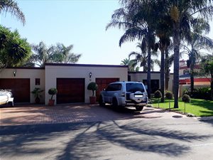 3 Bed House in Blue Gill