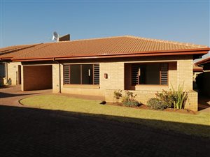 2 Bed Townhouse in Wilro Park