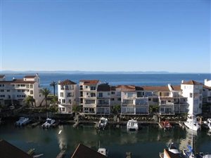 2 Bed Apartment in St Francis Bay