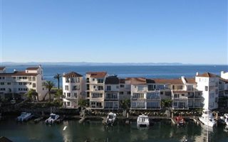 2 Bedroom Apartment in St Francis Bay