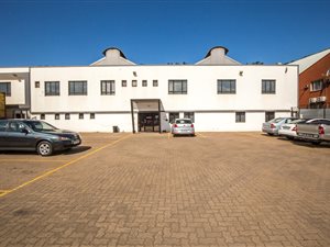 7205 m² Commercial space in Jacobs