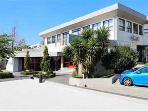 180.699996948242 m² Office Space in Bryanston